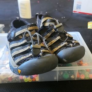 Keen waterproof toddler sandles